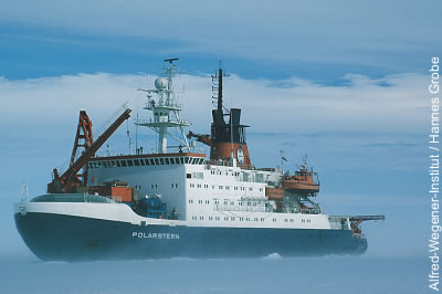 FS Polarstern in der Arktis
